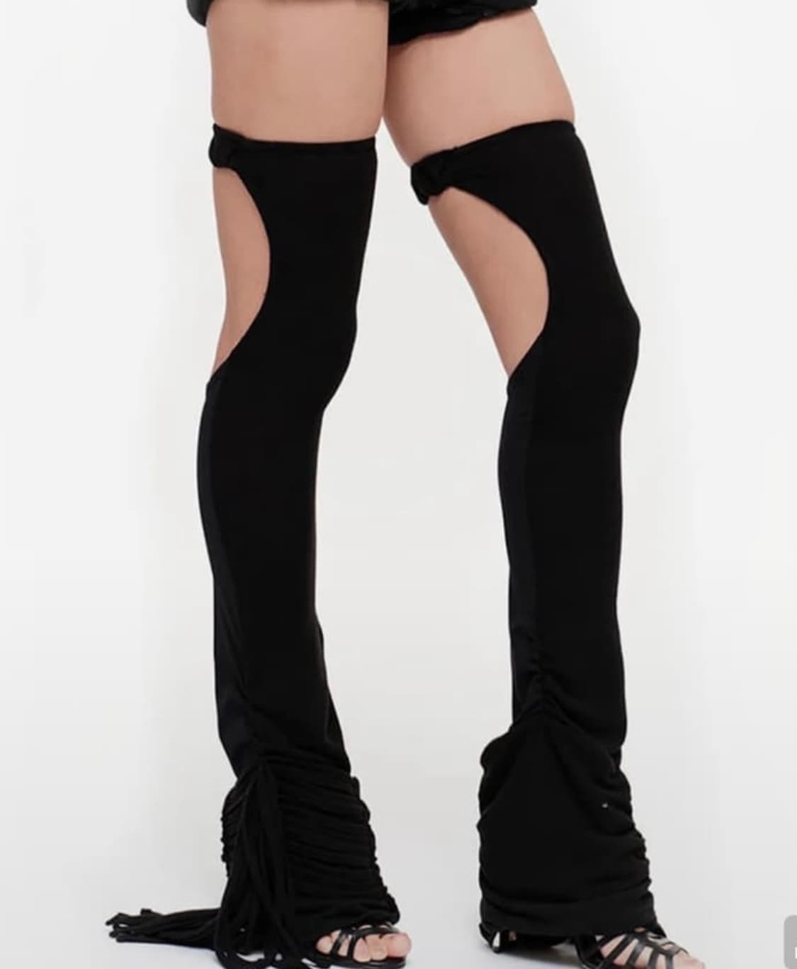 2000아카이브스 RYNA TESSEL LEG WARMER (BLACK) 상품이미지1