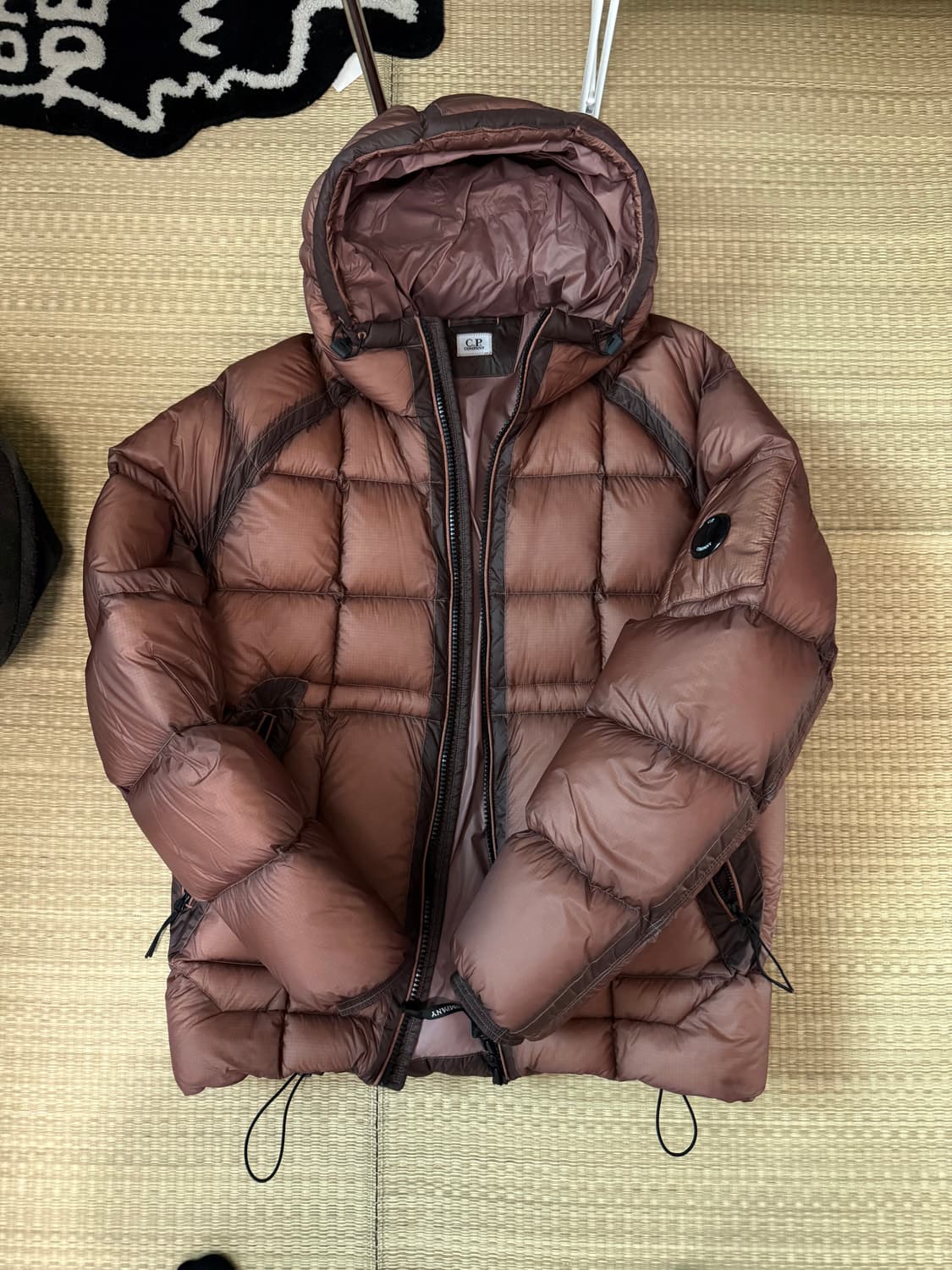cp컴퍼니 디디쉘 다운 패딩자켓 52사이즈 상품이미지1