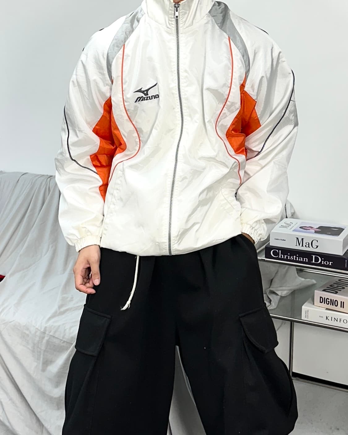 미즈노 올드스쿨 화이트 배색 바람막이 S 상품이미지2