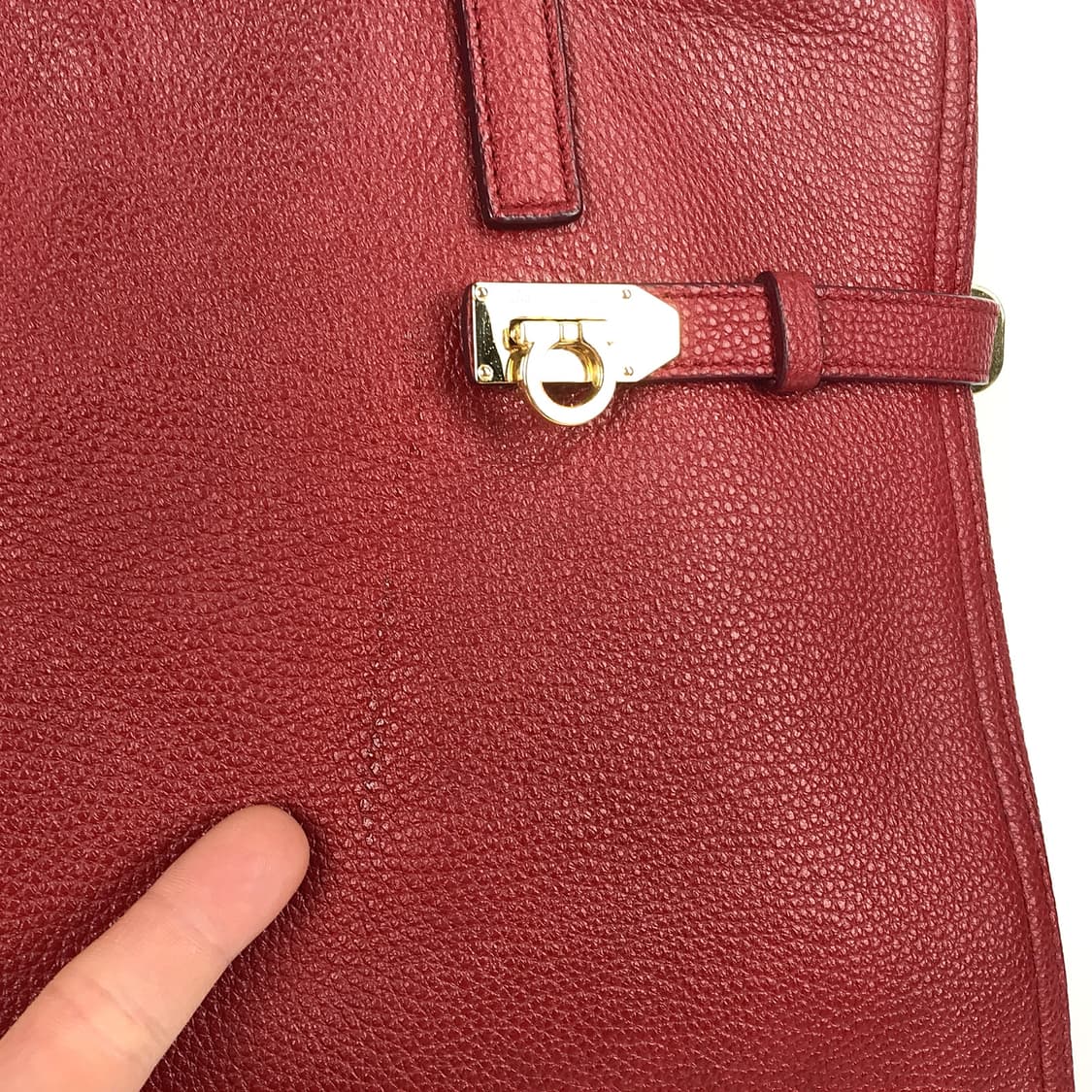 페라가모 Ferragamo 레드 토트백 숄더백 여성 가방 상품이미지2