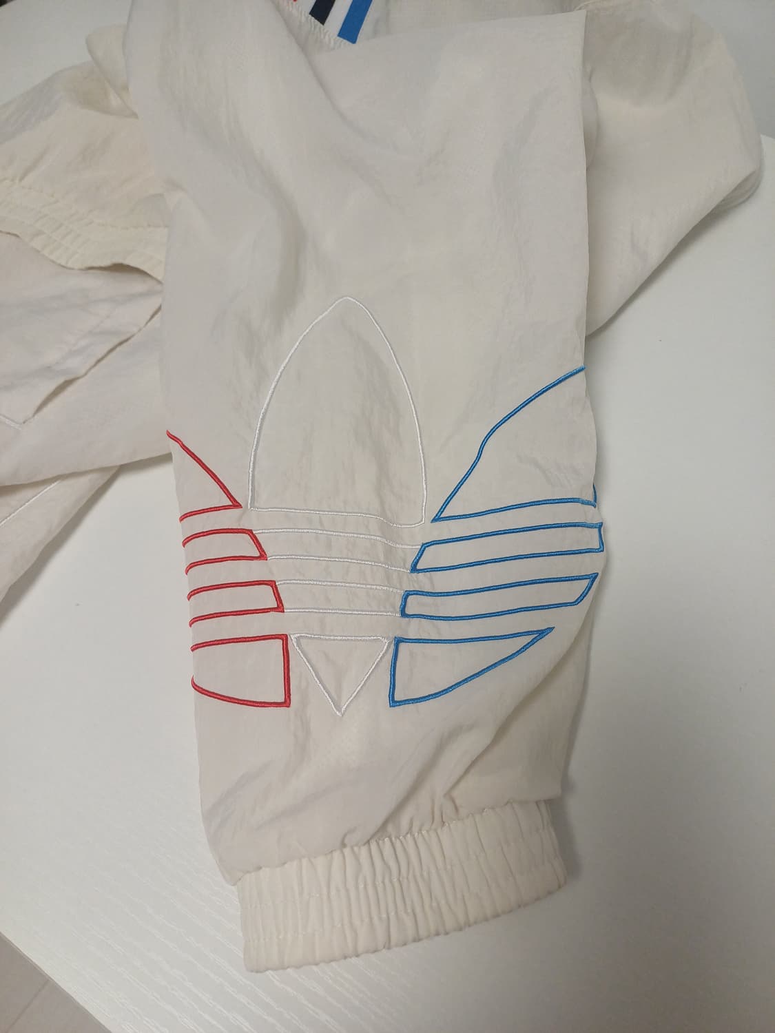 [L] 아디다스 오리지널스 아디컬러 트라이컬러 윈드브레이커  상품이미지6