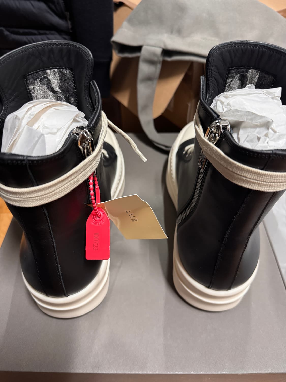 릭오웬스 라몬즈 메가범퍼 26ss 39 상품이미지2