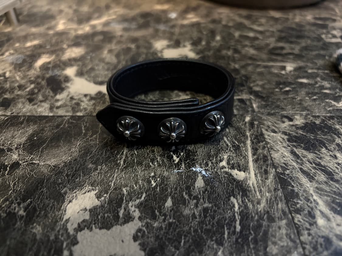 os)크롬하츠 3버튼 레더팔찌 상품이미지1