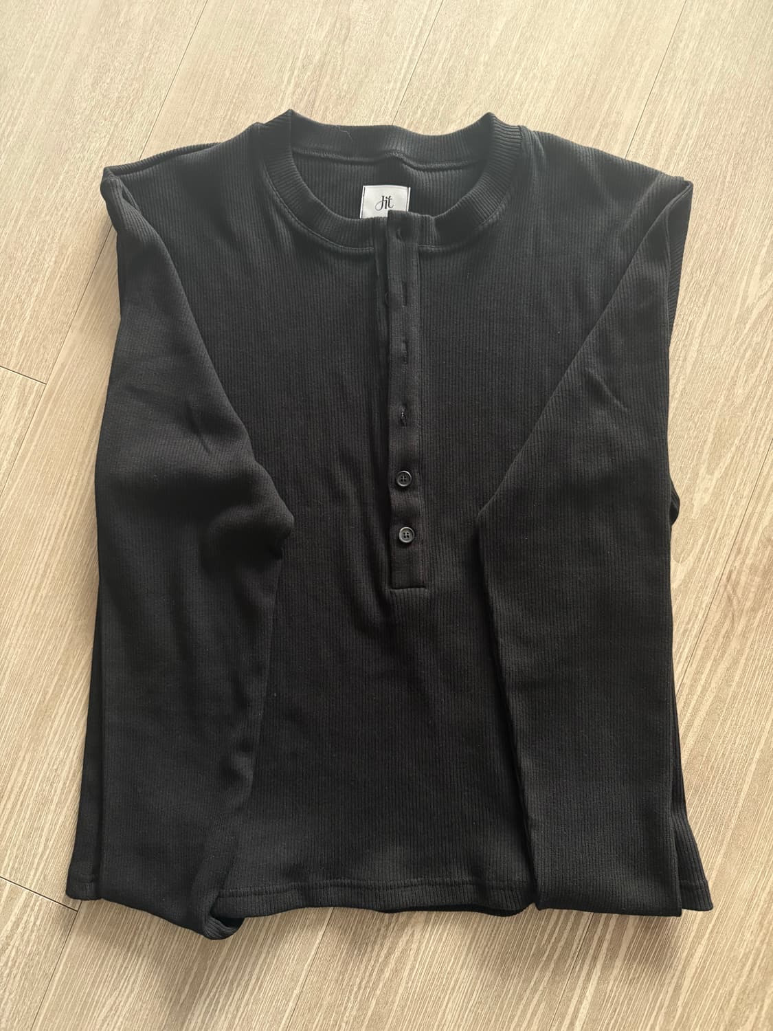 렉토 맛 지트 크롭 헨리넥 6버튼 니트 상품이미지6