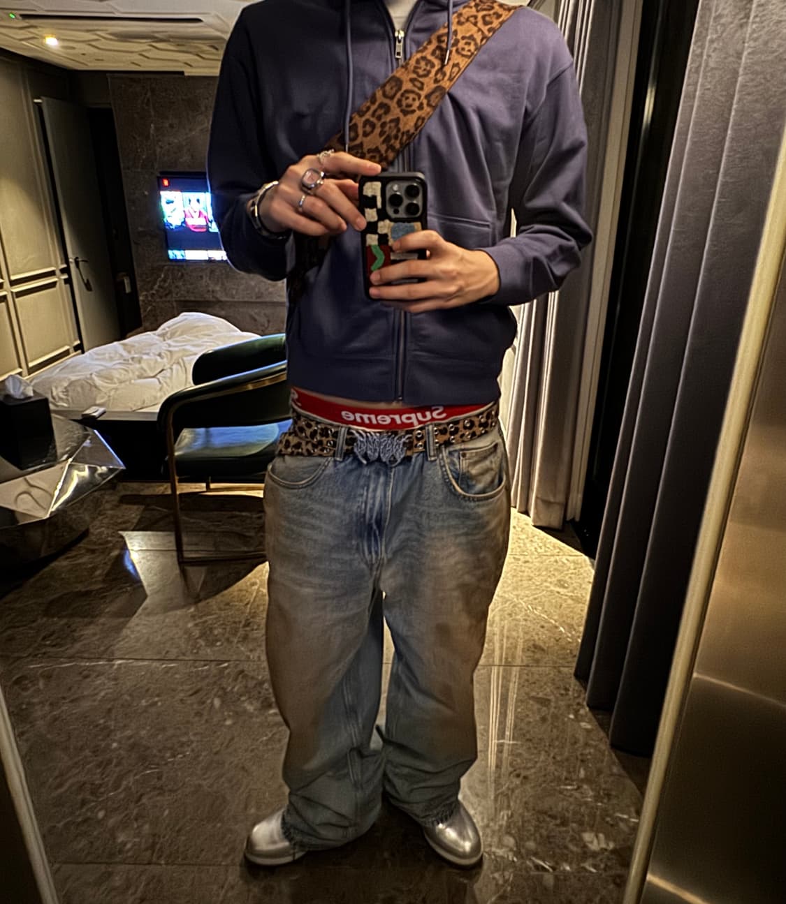 h&m 슈퍼배기 머드핏 진 상품이미지1