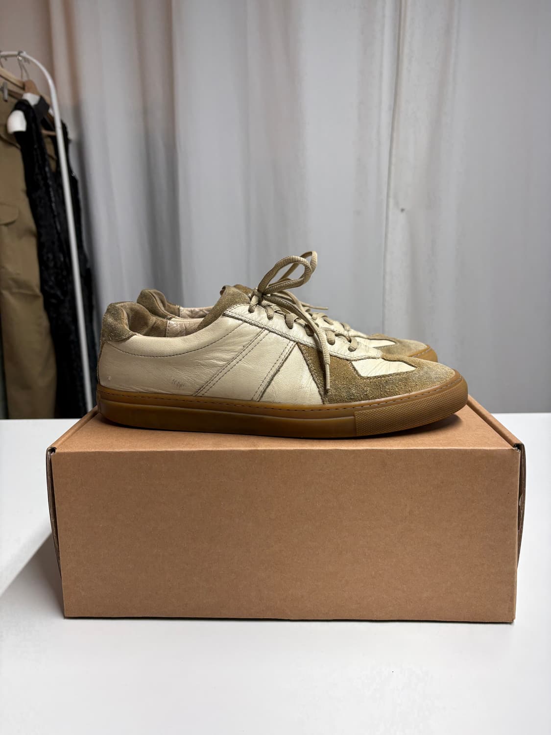 스펙테이터 서비스 트레이너 올리브 드랍 상품이미지3