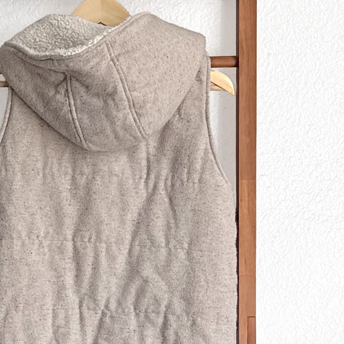 우드 오트 더플 후드 베스트 상품이미지8