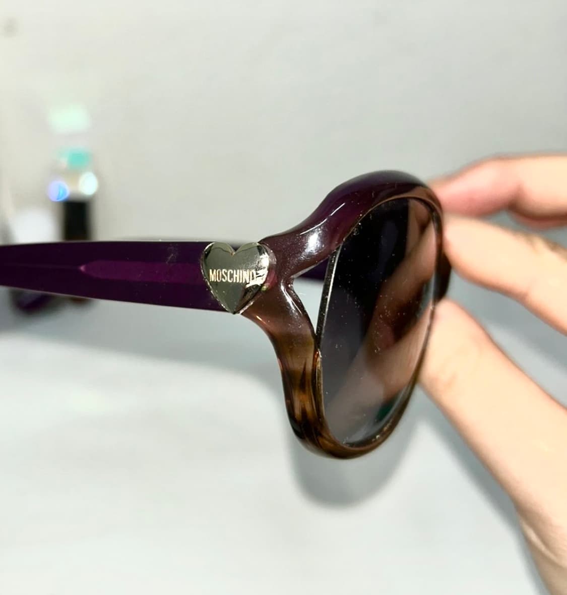 하트 포인트 MOSCHINO 모스키노 선글라스 상품이미지2