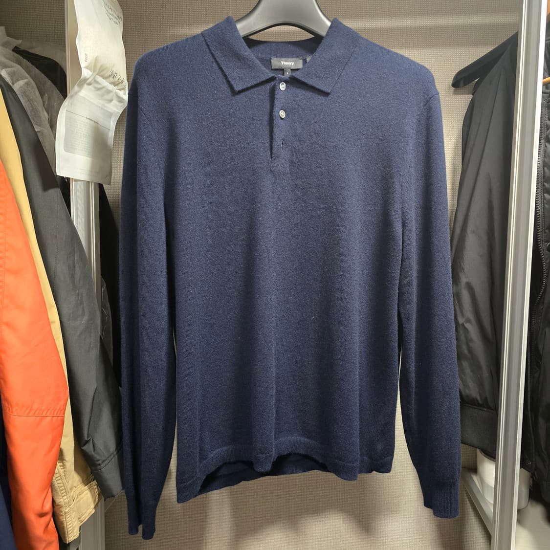 새제품]띠어리 힐레스 캐시미어 폴로 / 발틱 / L 상품이미지1