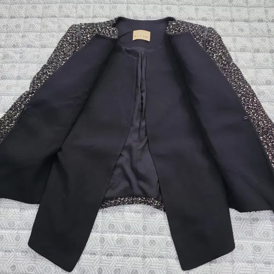 미샤 트위드 자켓 골드블랙 ~55 상품이미지3