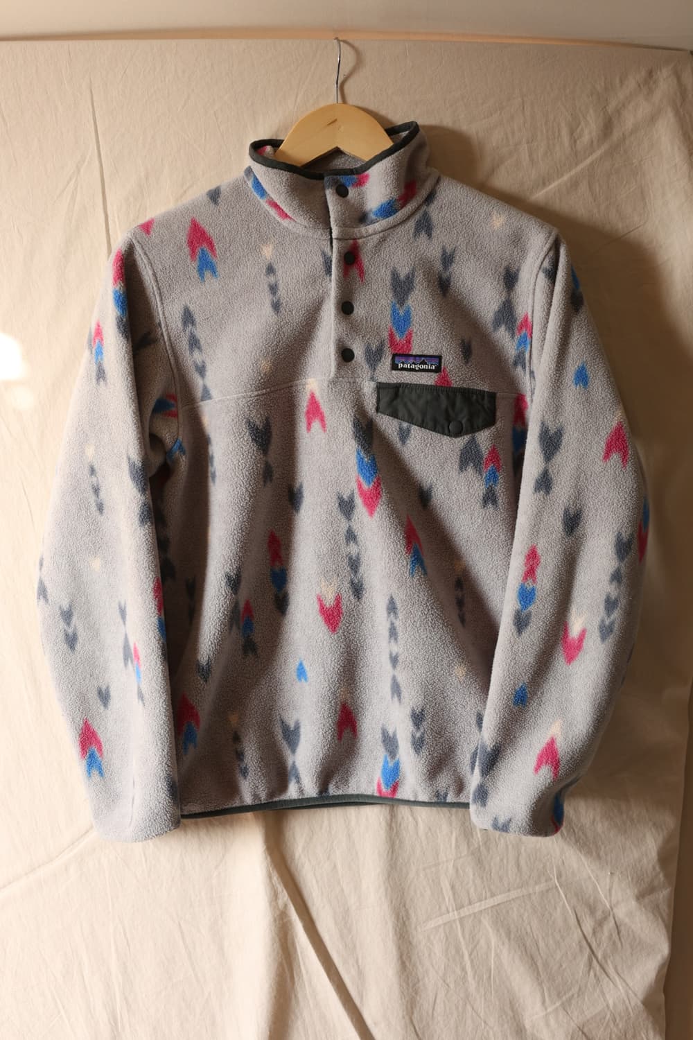 파타고니아 신칠라 스냅티 화살 패턴 상품이미지1