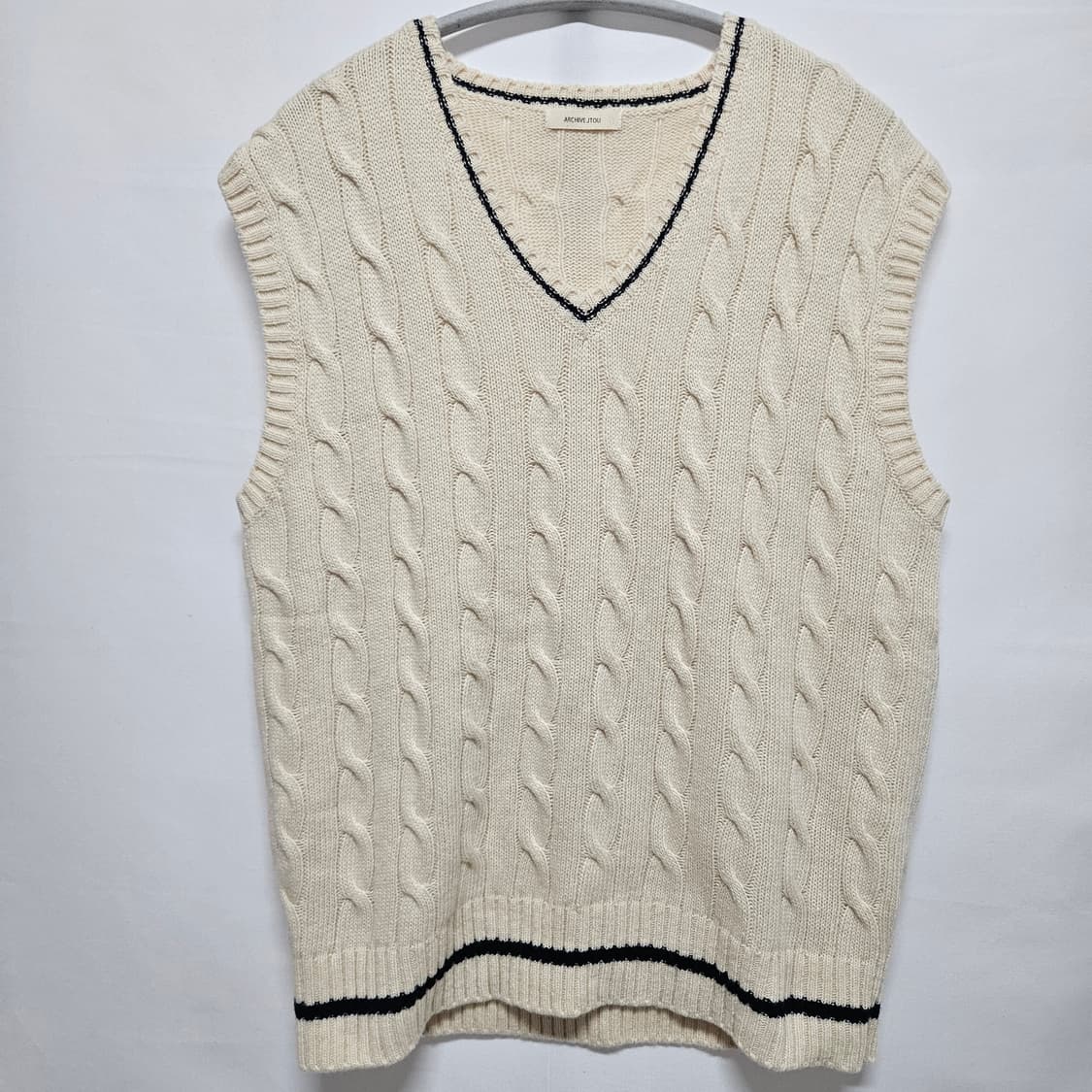 아카이브제이투유 케이블 니트 베스트 F 상품이미지1