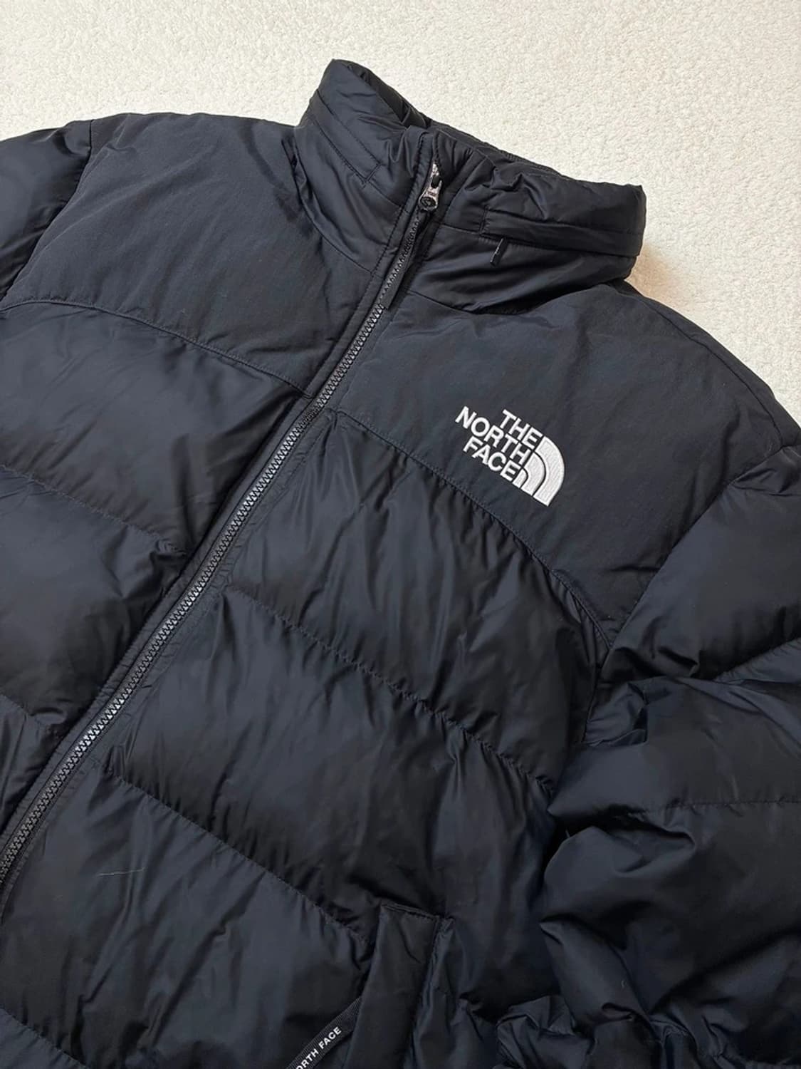 노스페이스 시그니처 로고 푸퍼 패딩 PN5744 상품이미지2