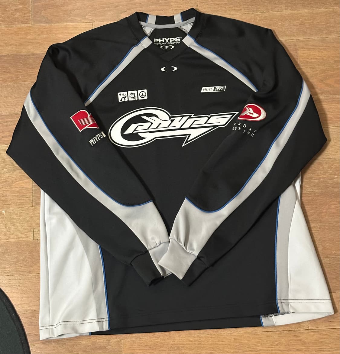 피지컬 디파트먼트 롱슬리브 (L) 상품이미지1