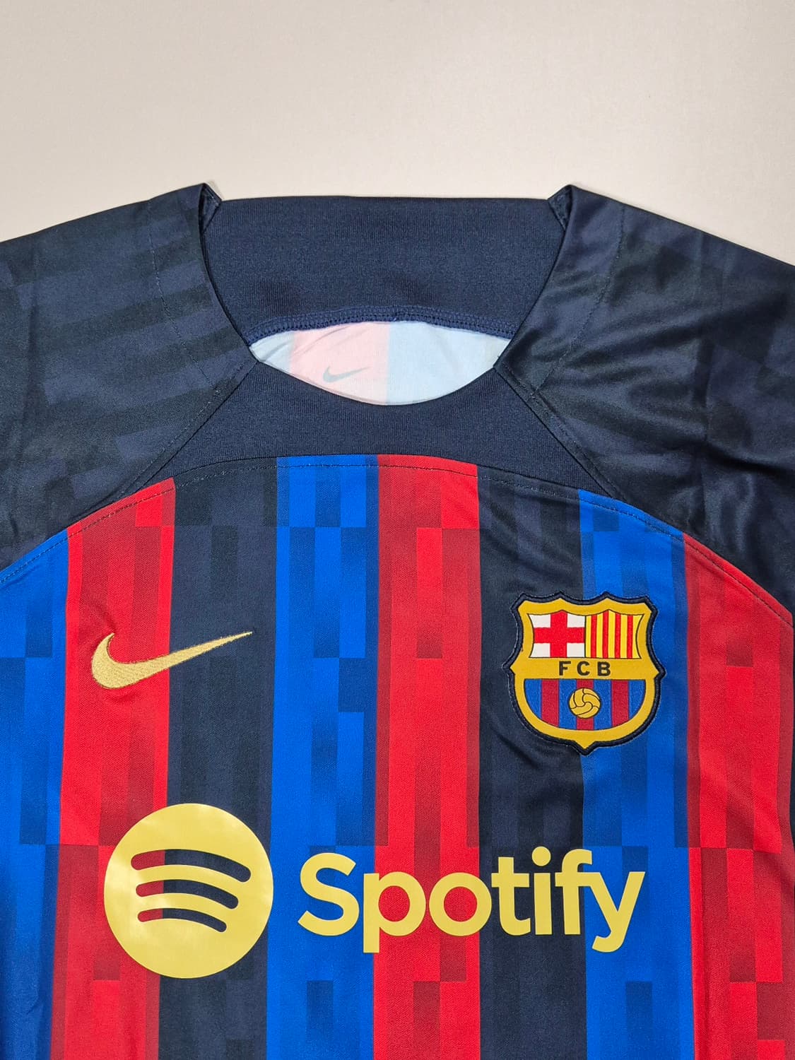 22-23시즌 바르샤 홈 리그패치 라민 야말 유니폼 M 상품이미지3