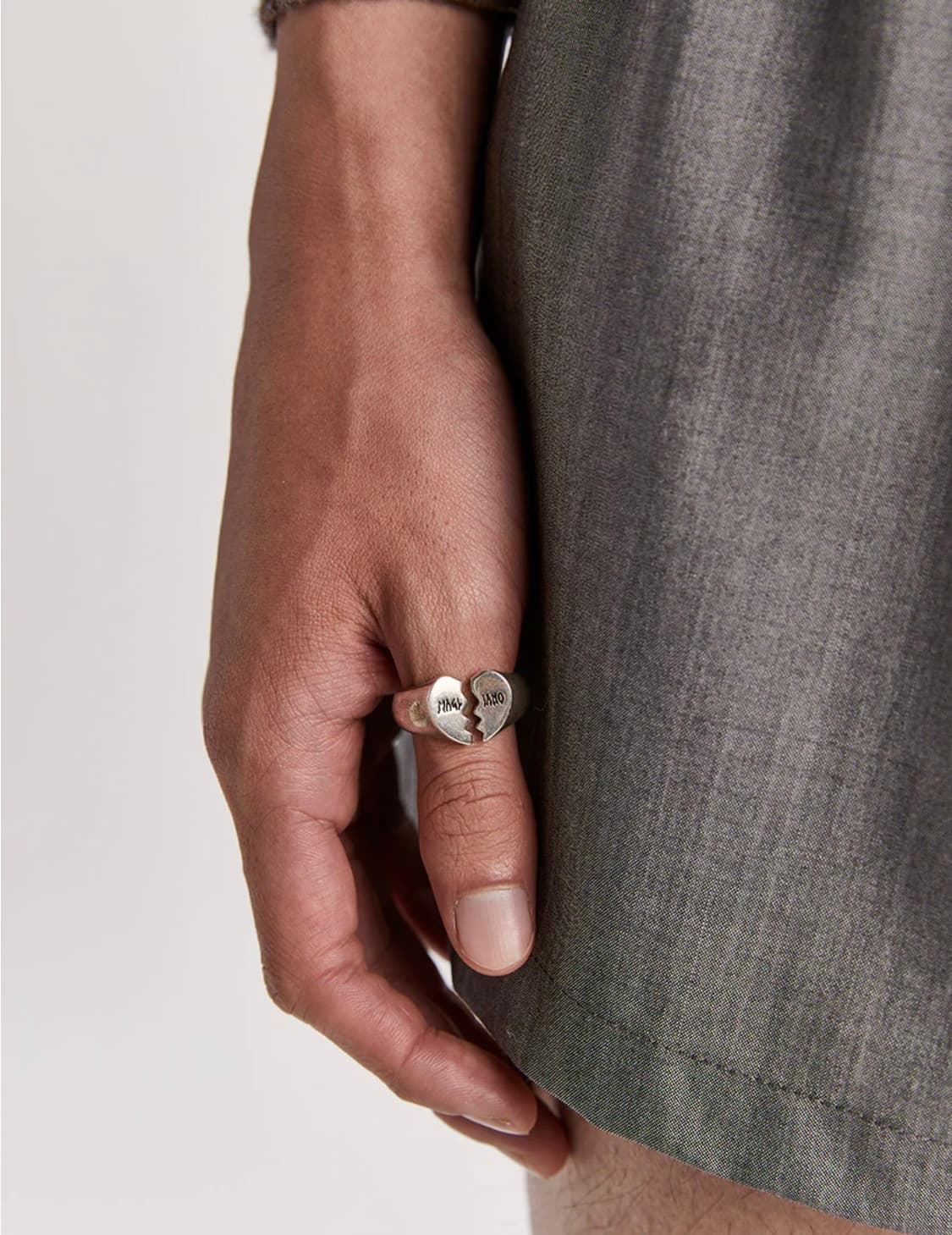 [S,M]마리아노 25ss 미니 브로큰 하트 링/반지 상품이미지2