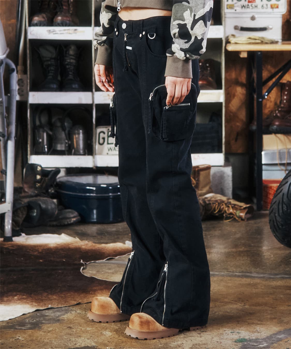 더바이닐하우스 WASHED MILITARY CARGO PANTS 상품이미지4
