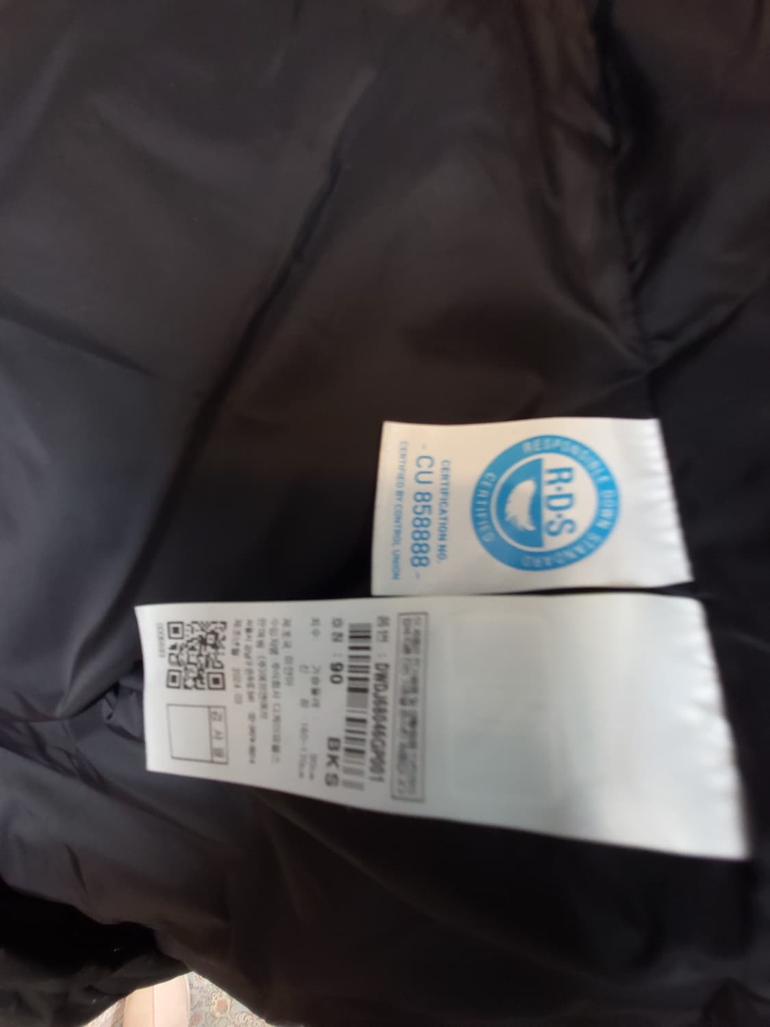 디스커버리 레스터G RDS  프리미엄구스롱패딩 블랙 90 S 상품이미지10