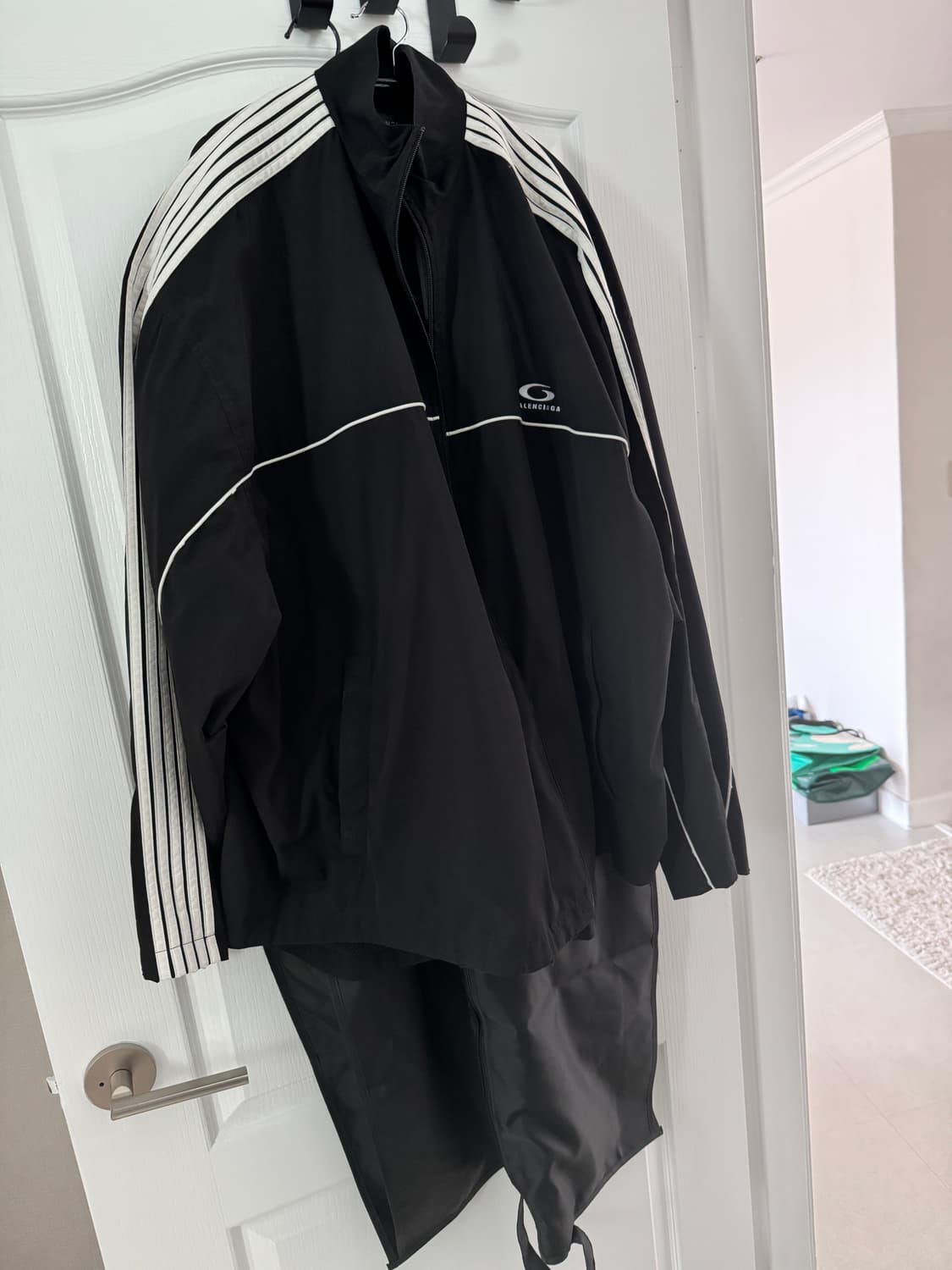 발렌시아가 트레이닝 셋업 상품이미지2