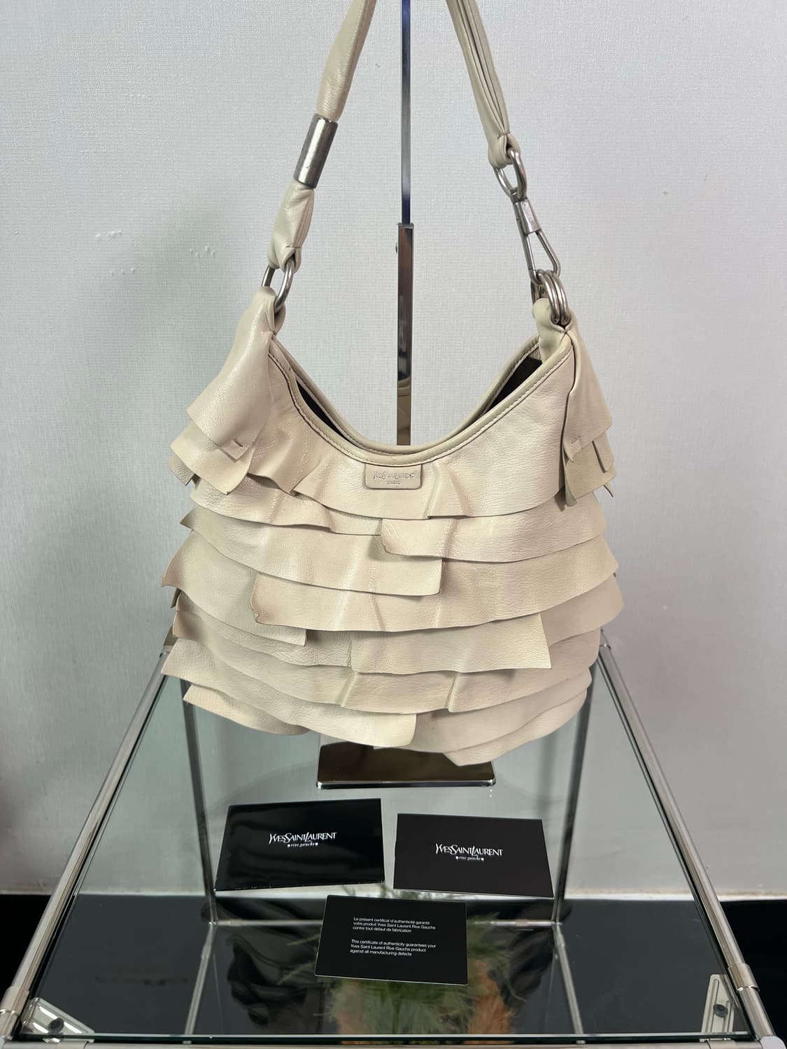 YSL 생로랑 생트로페즈 몸바사 숄더백 상품이미지4