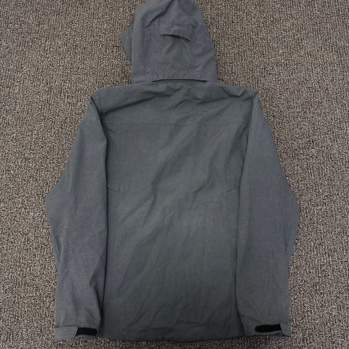 NEPA 네파 바람막이 자켓 차콜 95(M) 상품이미지5