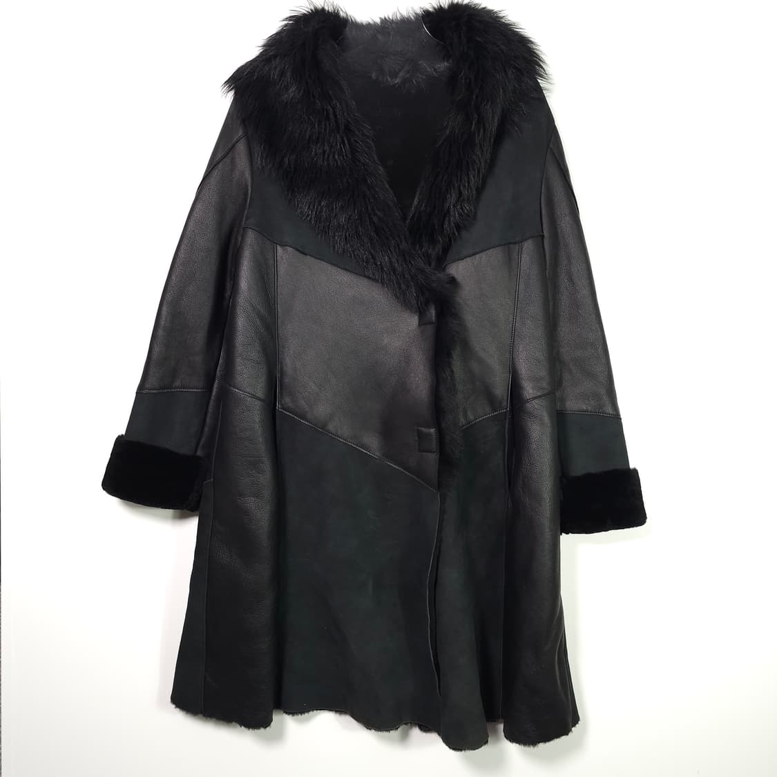 DEMOO PARKCHOONMOO 무스탕 코트 상품이미지1