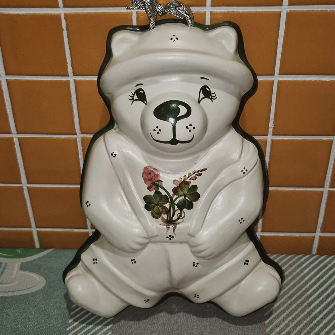 90s 이탈리아 핸드 포셀린 테디베어 벽걸이 상품이미지8