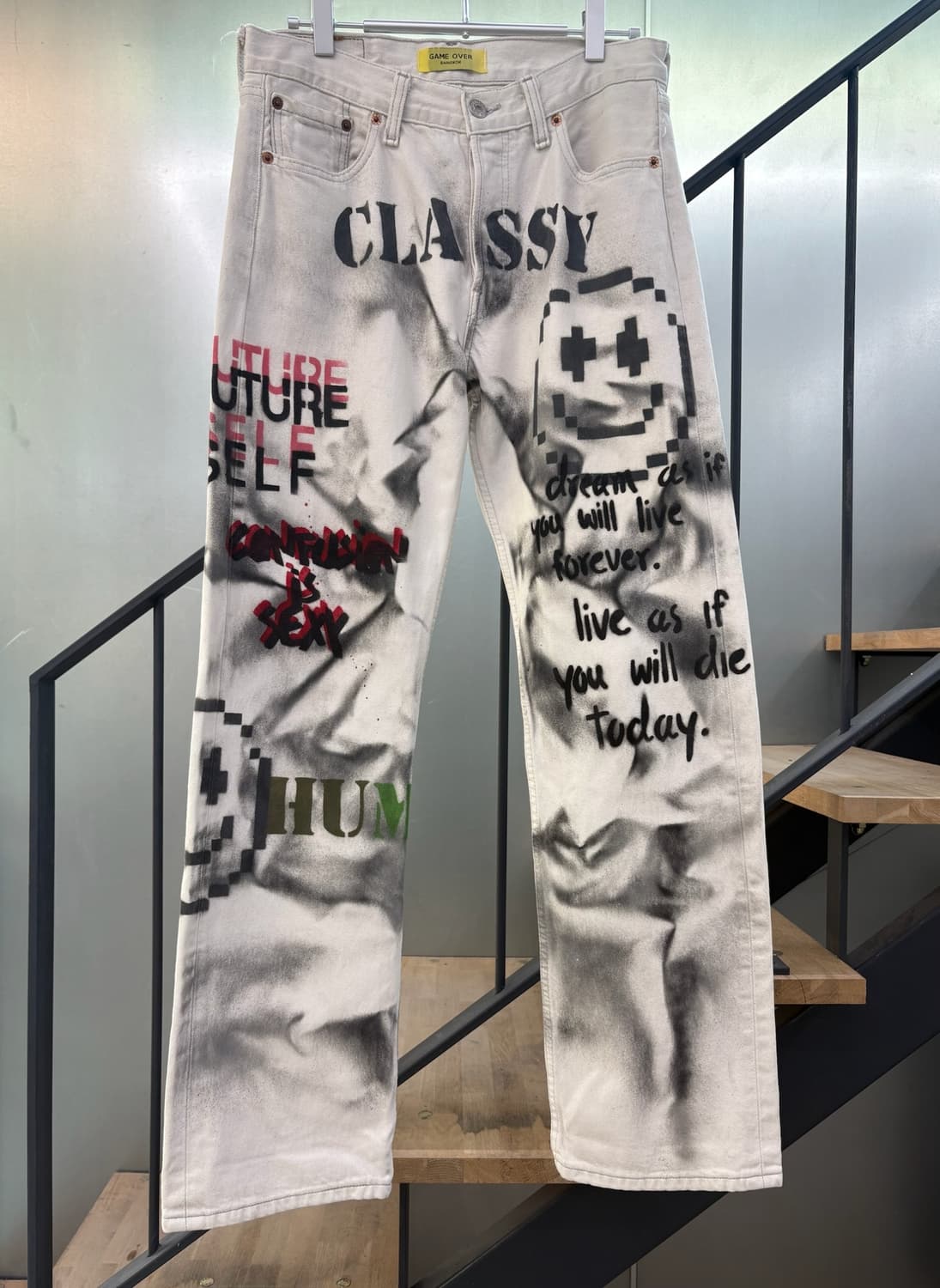 GAME OVER 리바이스 커스텀 빈티지 페인팅 데님 팬츠 상품이미지1