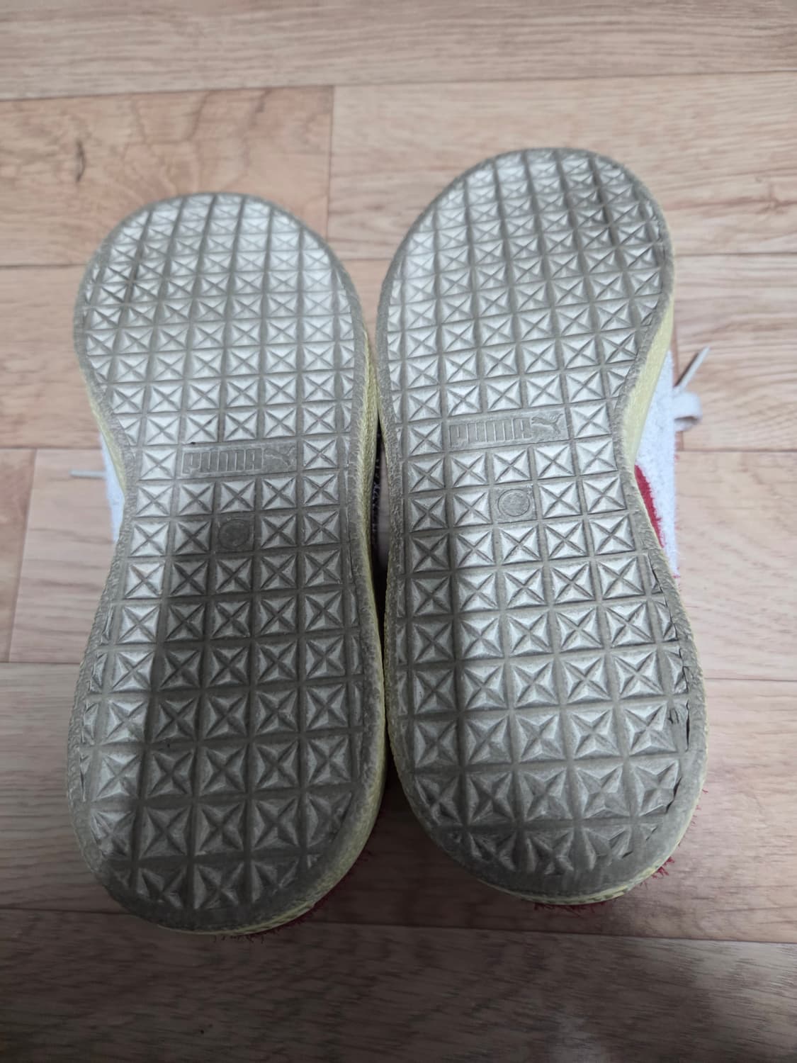 푸마 스웨이드 빈티지 네버원 3 260 팝니다 상품이미지4