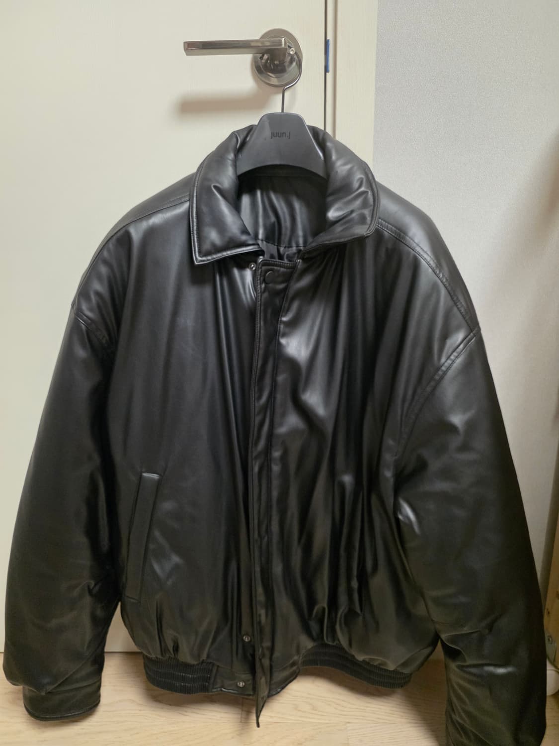 자라 발렌택시맛 페이크레더 패딩 xl 상품이미지1