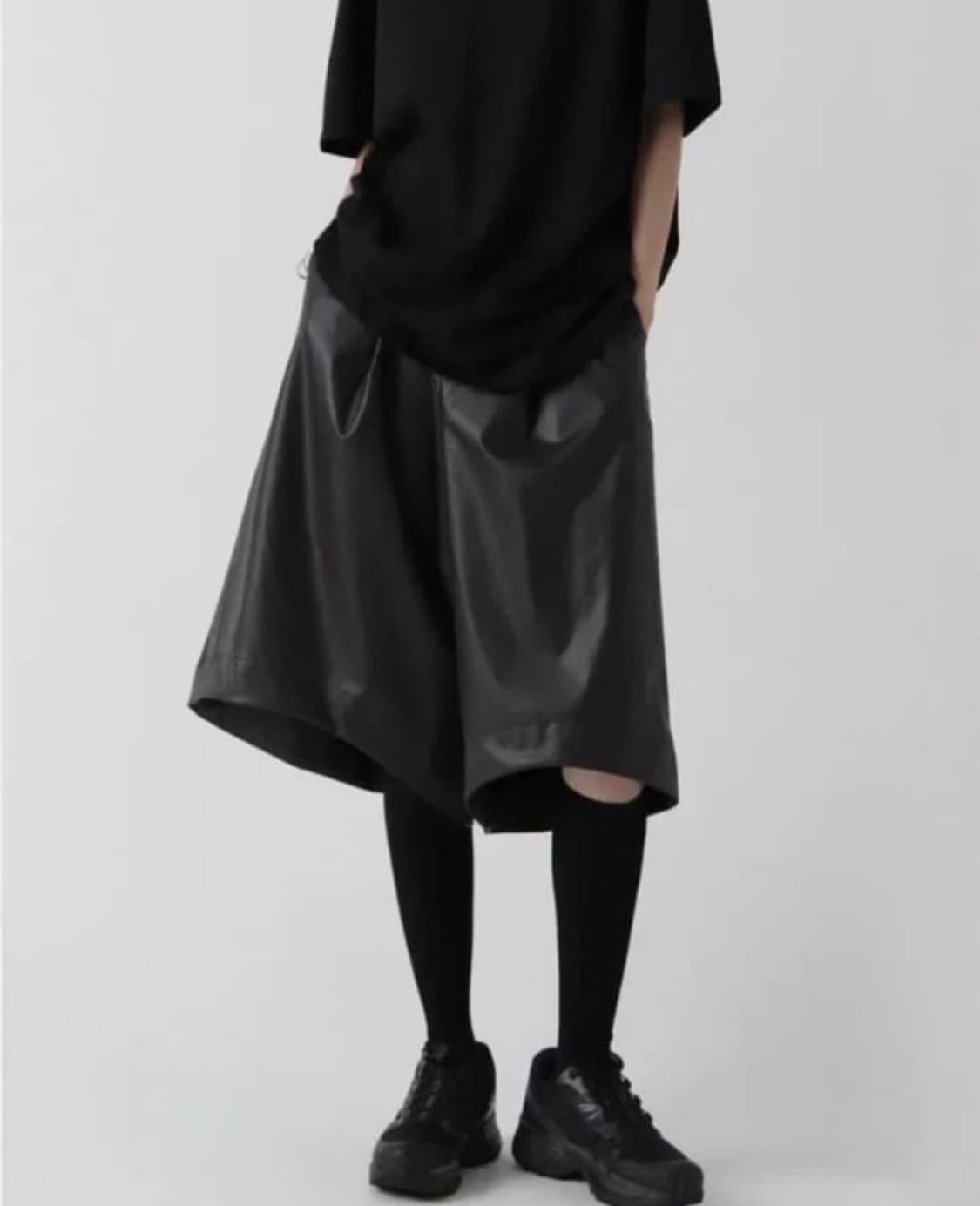 트리밍버드 버뮤다 레더 팬츠 상품이미지1