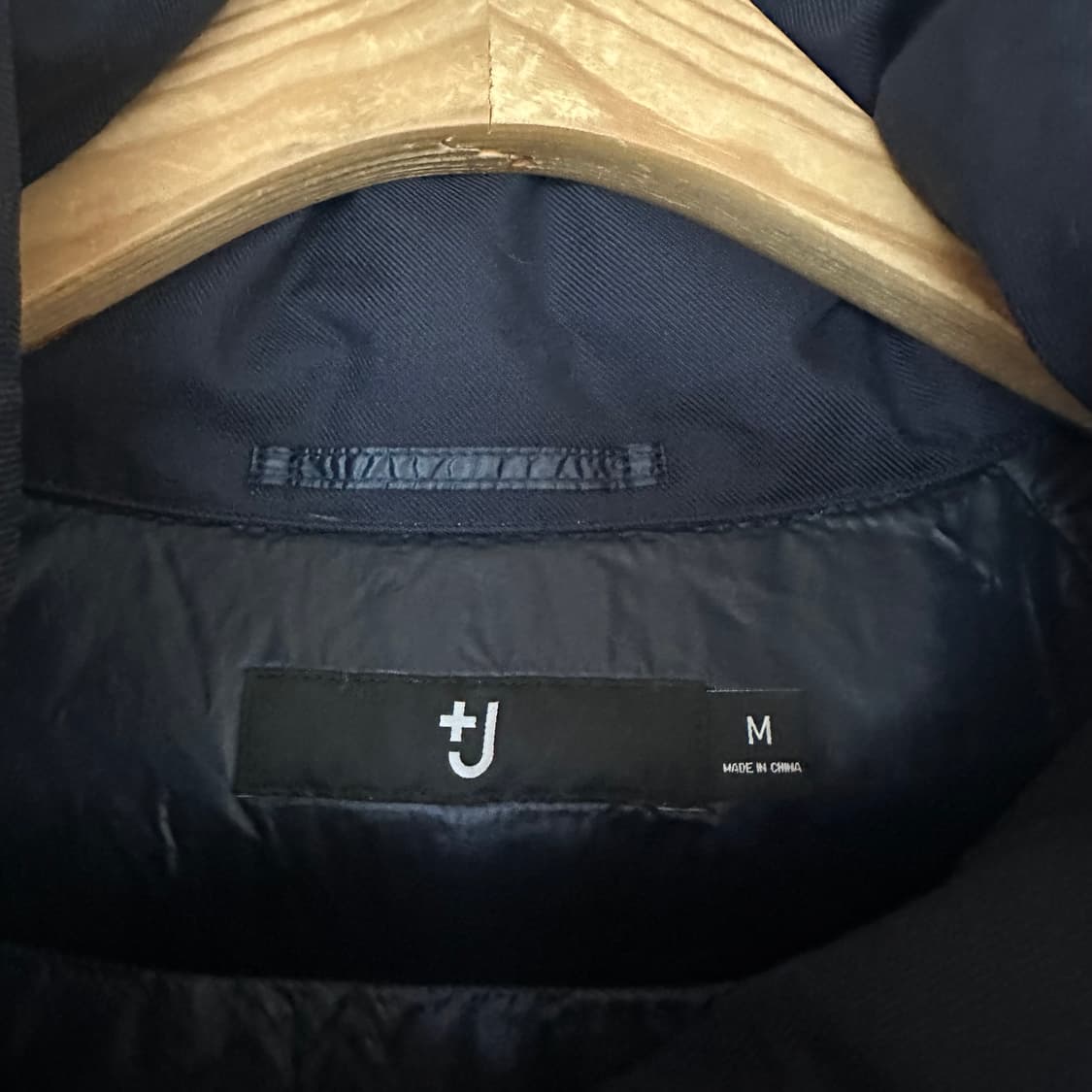 우먼M 유니클로 질샌더 패딩 네이비 상품이미지3