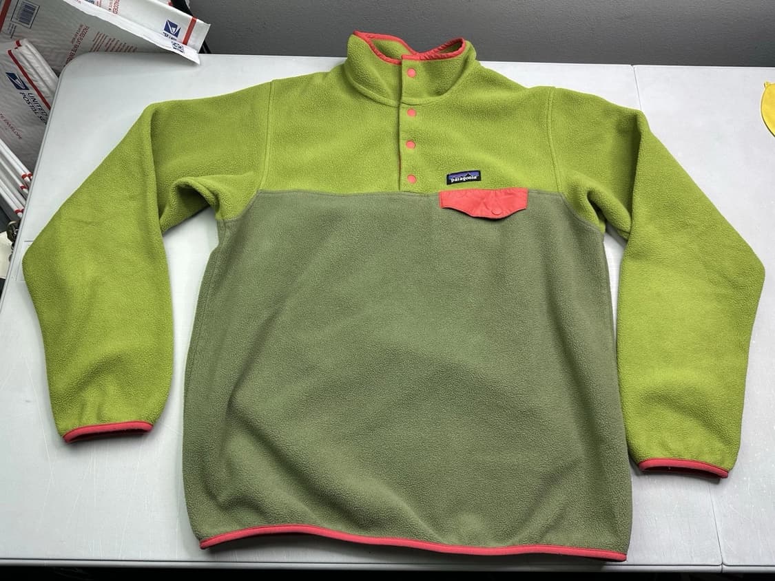 10s 파타고니아 신칠라 스냅-T 라임그린/올리브 상품이미지1