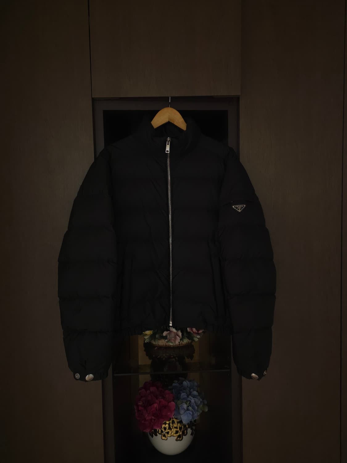[48] 프라다 리나일론 숏패딩 블랙(SGB112) 상품이미지2