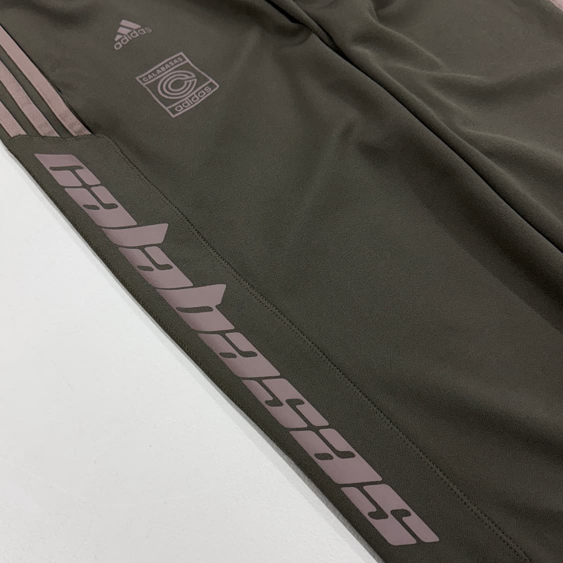 아디다스 X 이지 칸예웨스트 3XL 빅사이즈 칼라바사스 트랙팬츠 상품이미지4