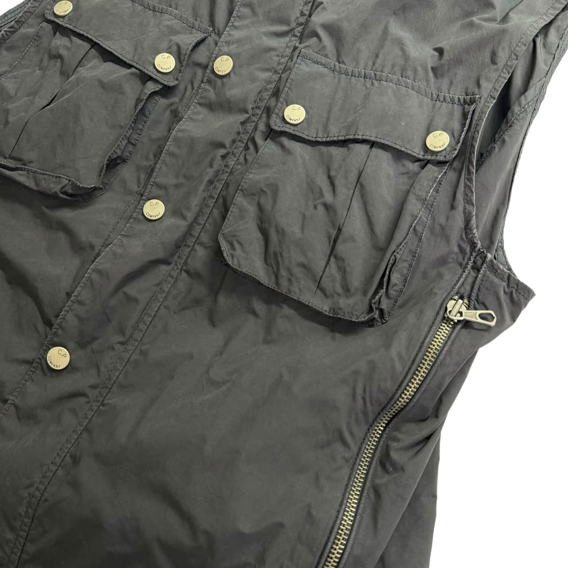 정품 CP 컴퍼니 블랙 조끼 고글후드 상품이미지5