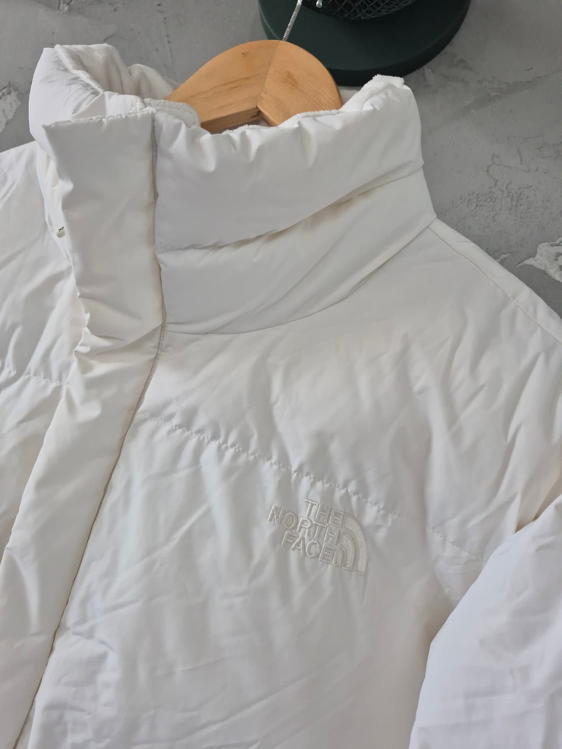 노스페이스 화이트라벨 화이트 패딩 L(100) 사이즈 상품이미지2
