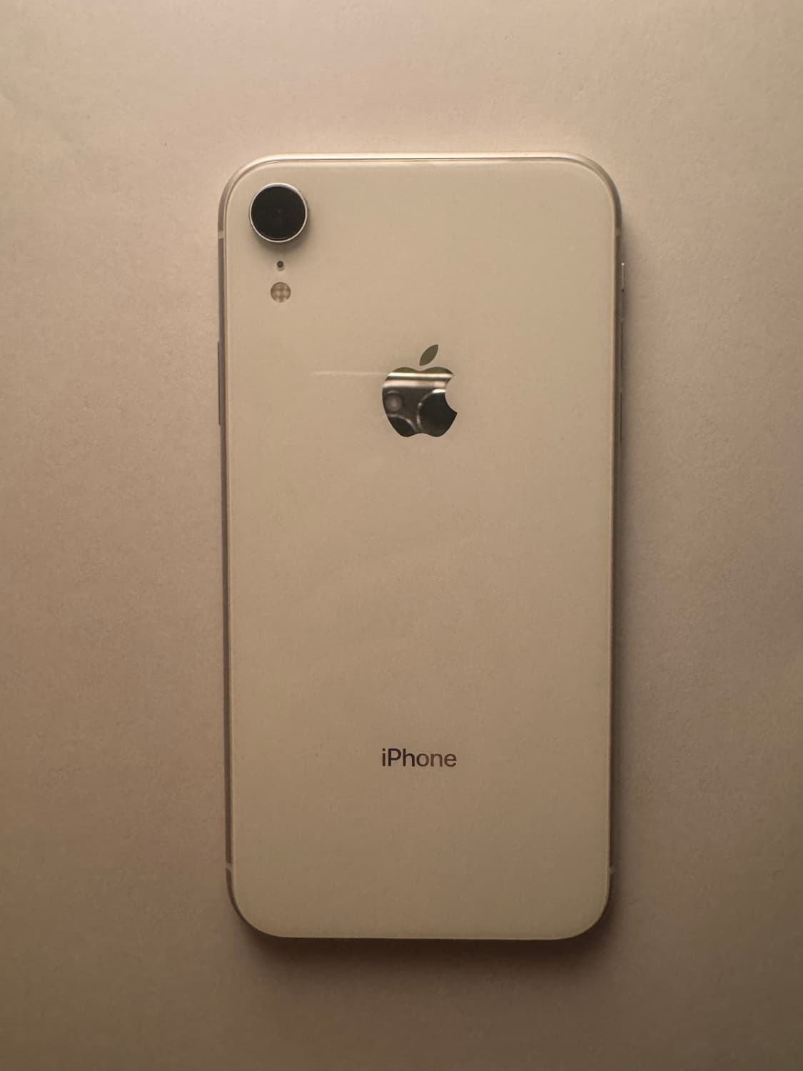 아이폰 xr 화이트 64GB 상품이미지1