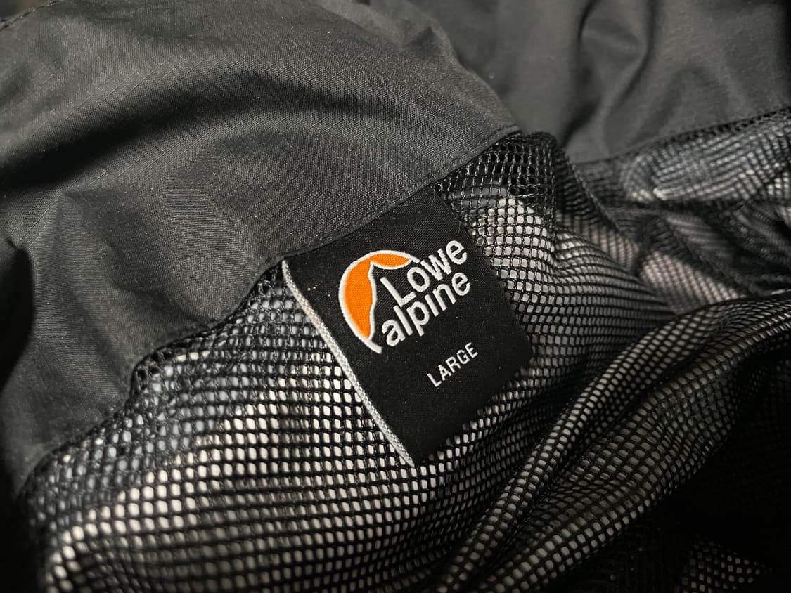 로우알파인 블랙 바람막이 점퍼 상품이미지6