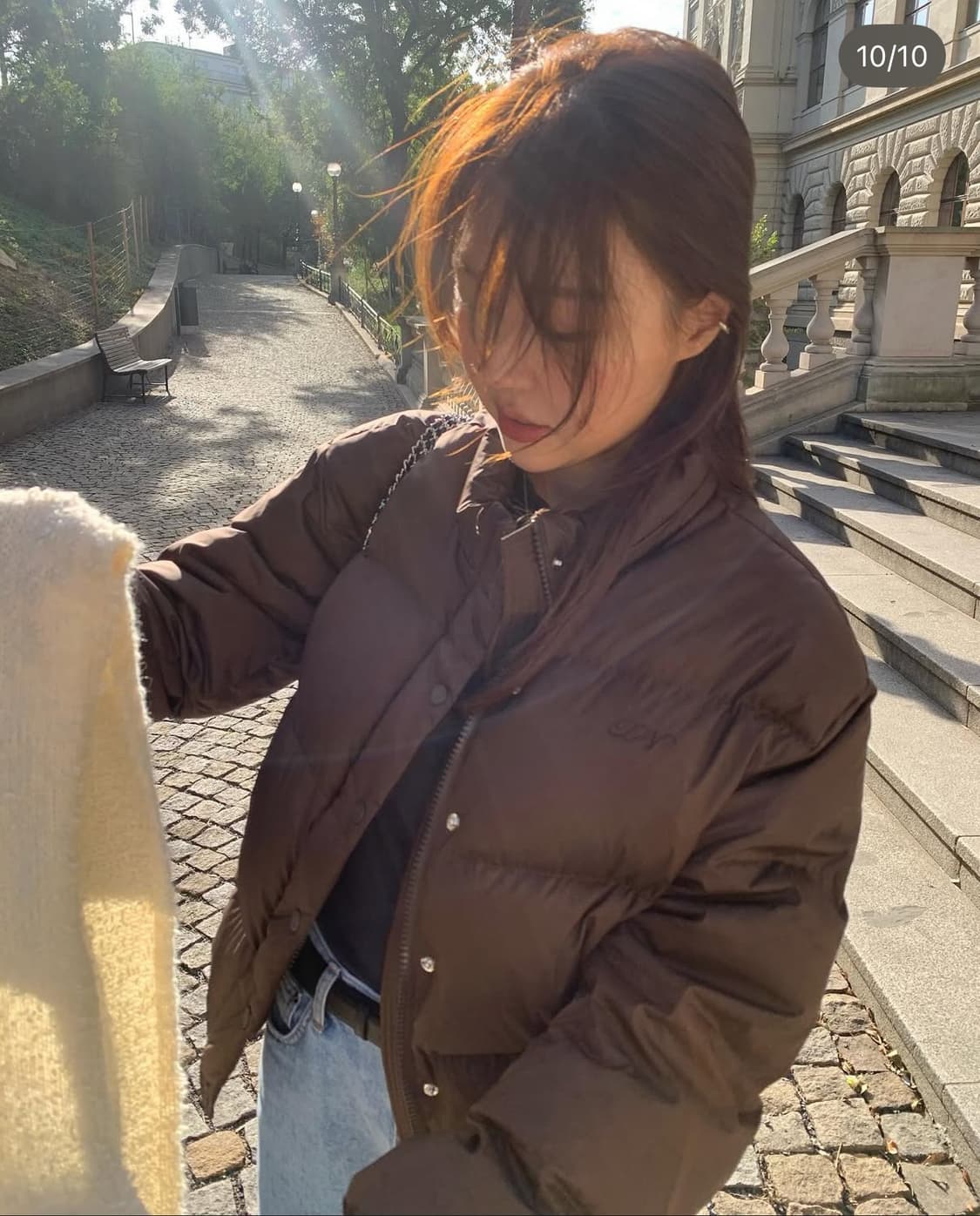 타낫 브라운 푸퍼 패딩 구스다운 크롭 모자 여성패딩추천 경량 모카 상품이미지2