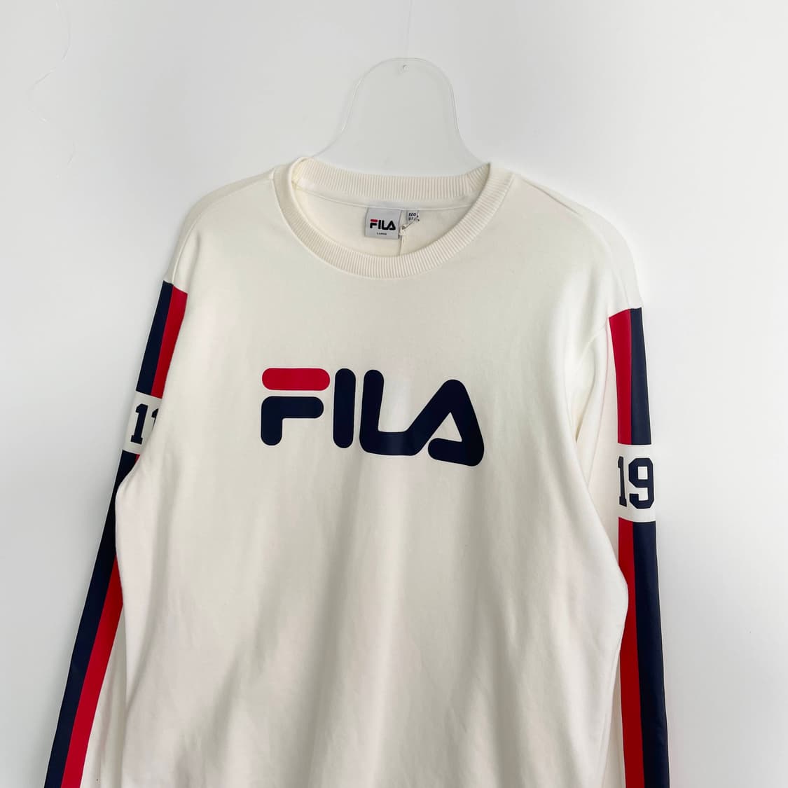 A1 휠라 새상품 리니어 로고 배색 스웨트셔츠 105사이즈 상품이미지2