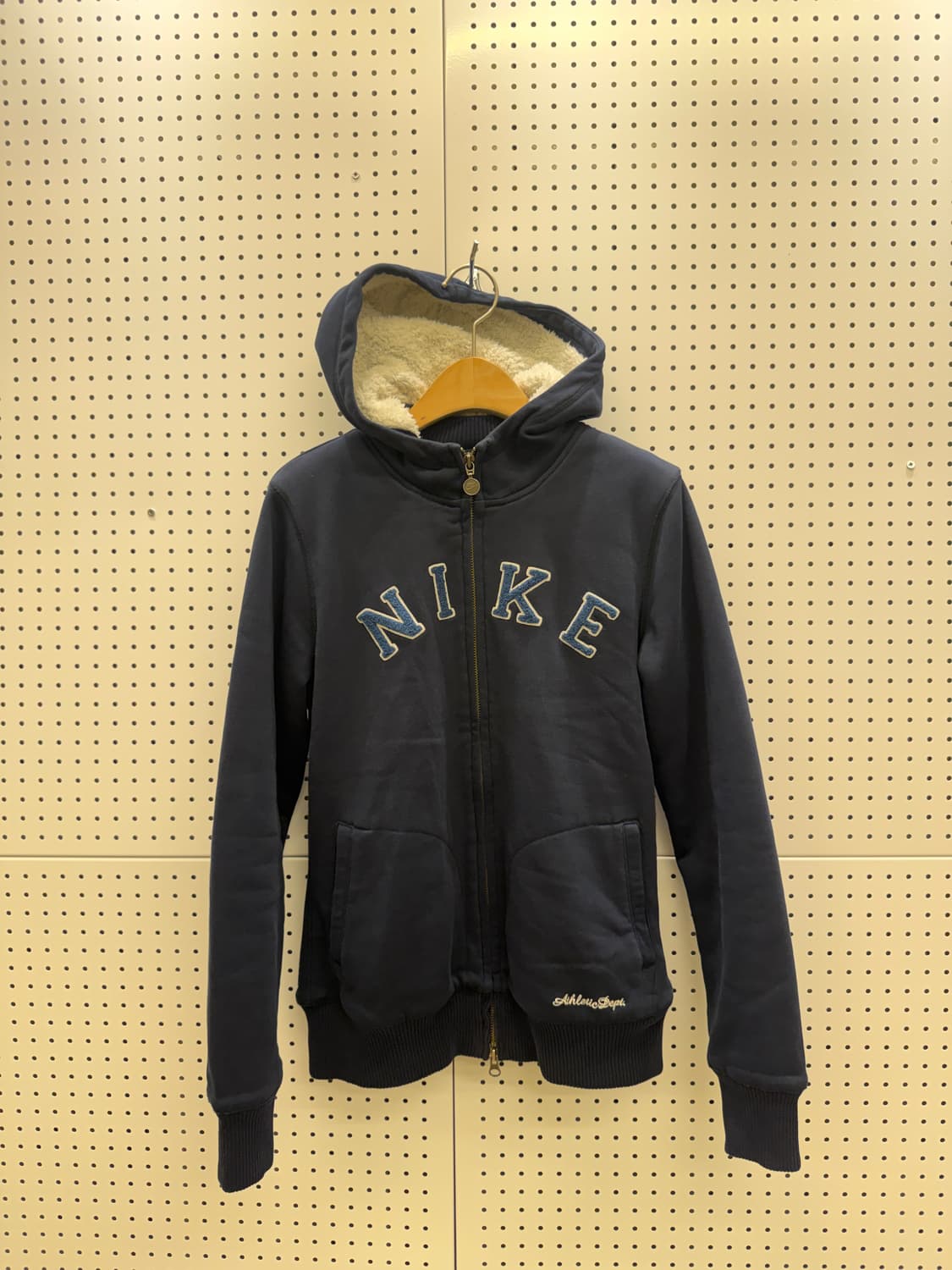 나이키 빅로고 올드스쿨  쉐르파 후드 집업  U8 상품이미지2