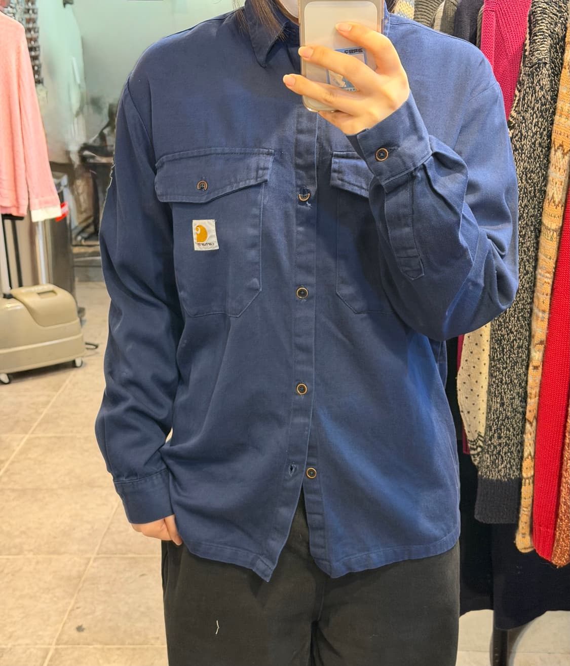 [NO.9] 칼하트 네이비 투포켓 티셔츠 상품이미지4