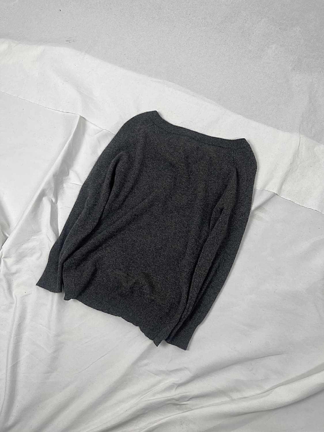 100% Cashmere 회색 포켓 니트 상품이미지4