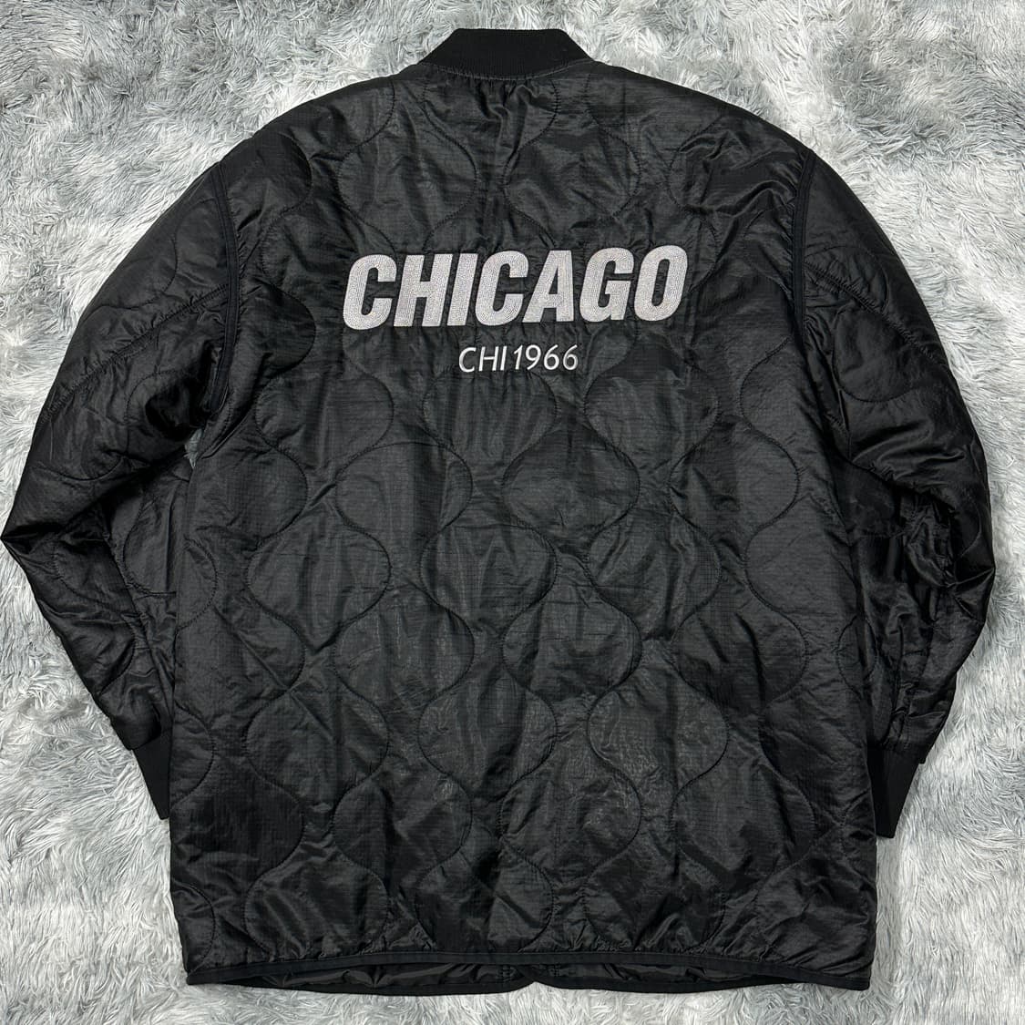 NBA 시카고불스 퀄팅 깔깔이 자켓 블랙 L 상품이미지3