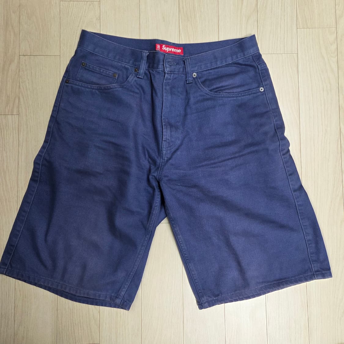 슈프림 배기진 쇼츠 상품이미지1