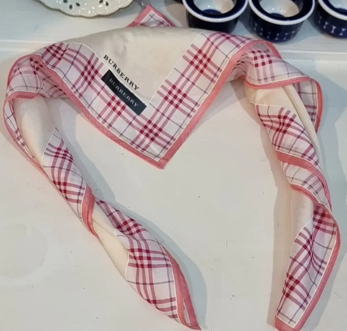버버리손수건(BURBERRY) 핑크 체크 보더 손수건 / 쁘띠스카프 상품이미지1