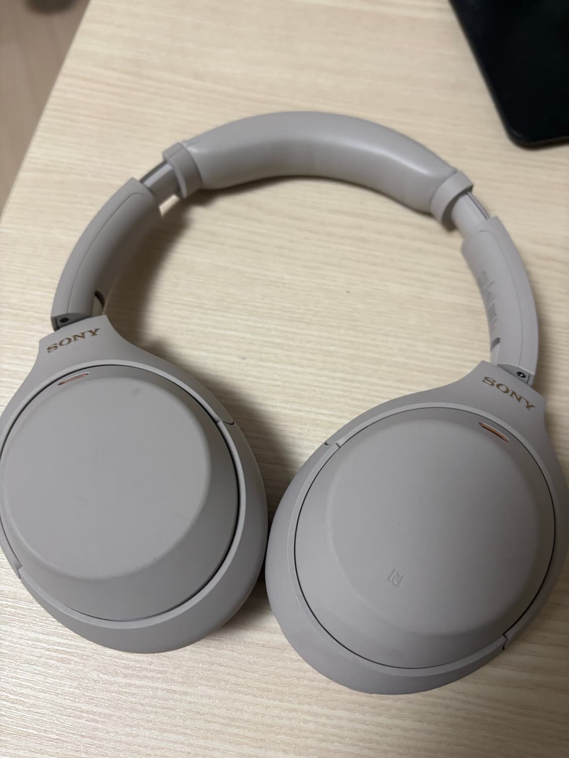 소니 wh-1000xm4 풀구성품 A급 상품이미지2