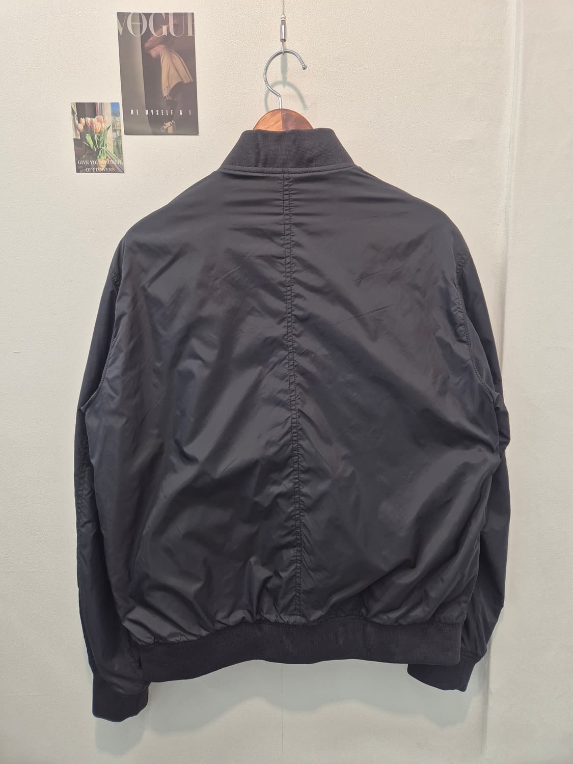H&M  나사(NASA) 봄버 자켓 검정 L
사이즈  상품이미지4