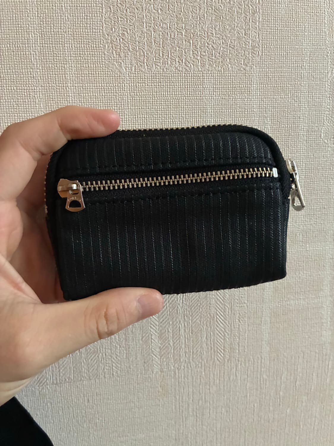 포터지갑입니다. 상품이미지2